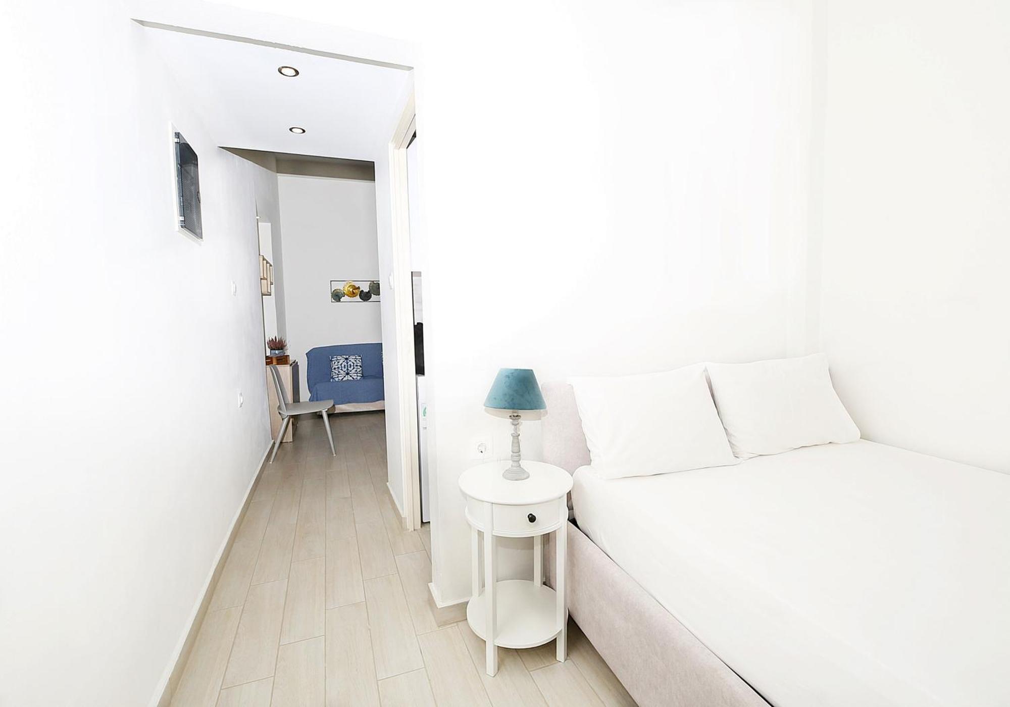 Katie'S Blue House Apartment Volos Bagian luar foto