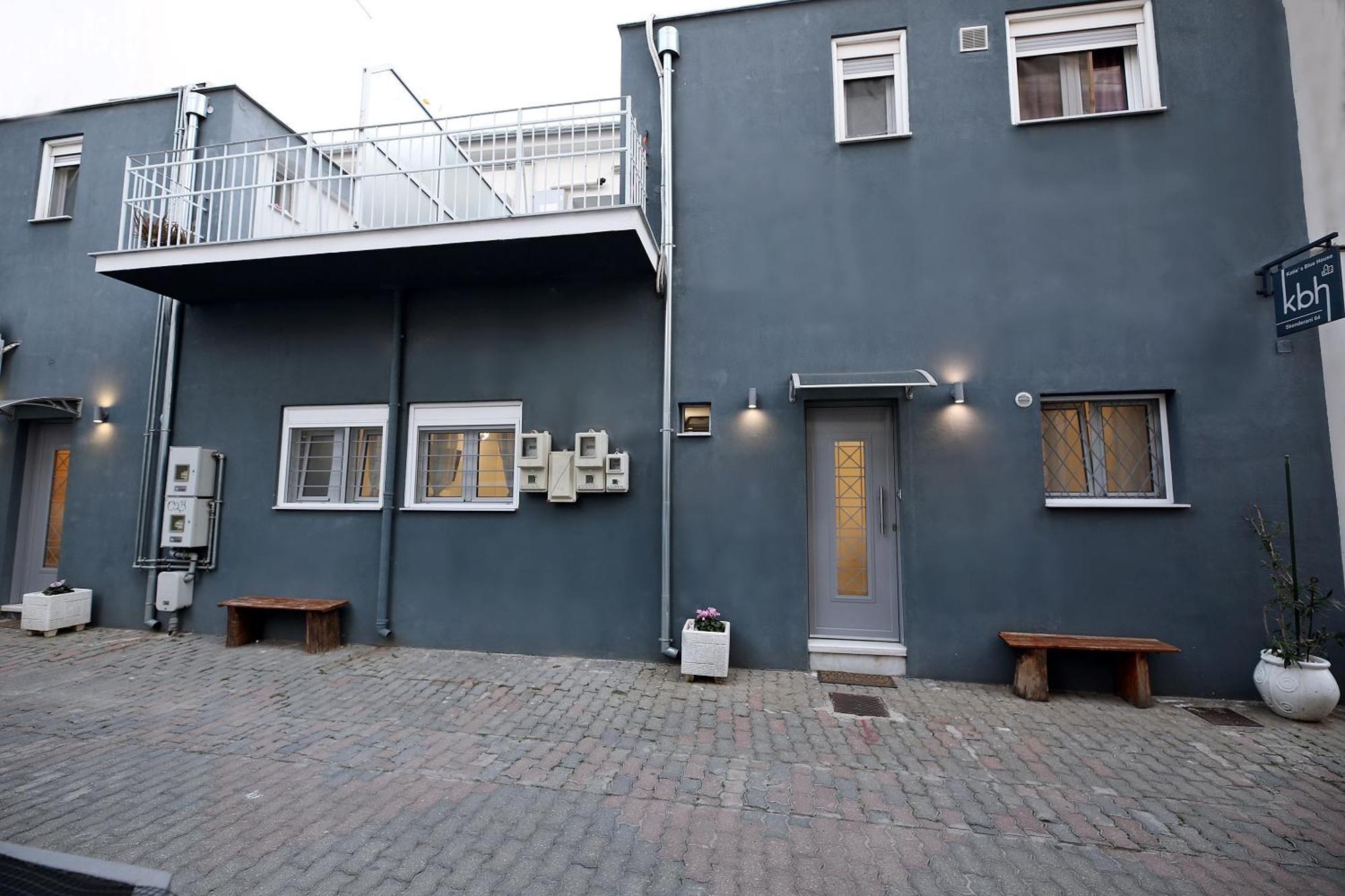 Katie'S Blue House Apartment Volos Bagian luar foto
