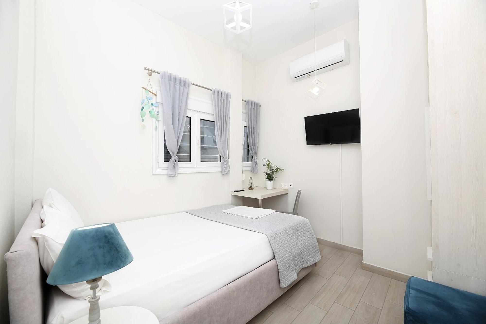 Katie'S Blue House Apartment Volos Bagian luar foto